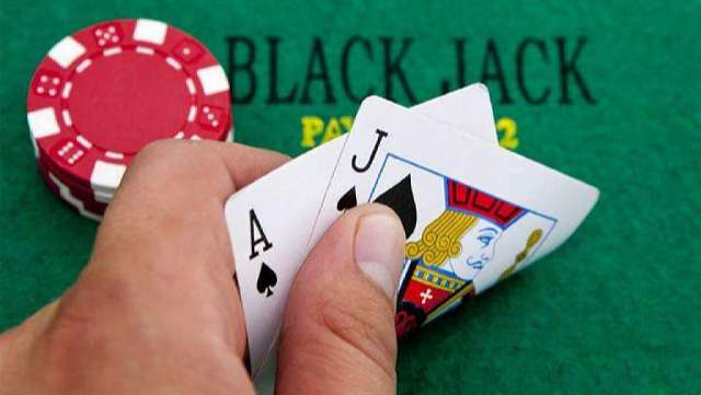 Kinh nghiệm chơi blackjack mà anh em cược thủ nên biết