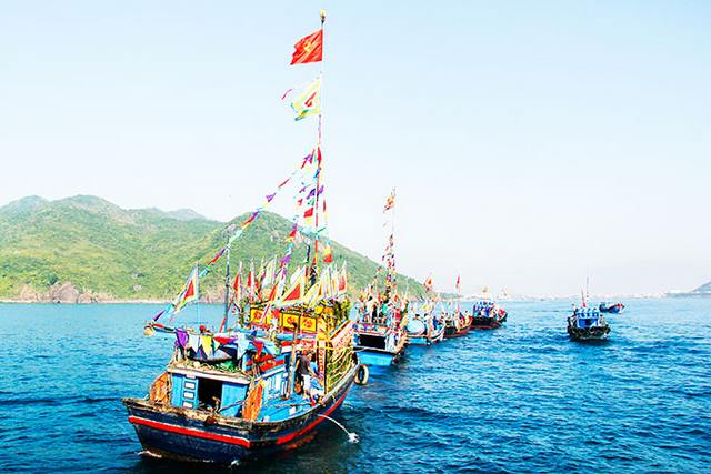 Lễ hội được tổ chức tại vùng ven biển